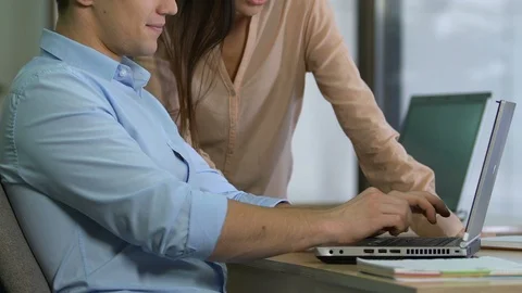 Young coworkers developing new creative ideas, working in open space office Video stock 102633492