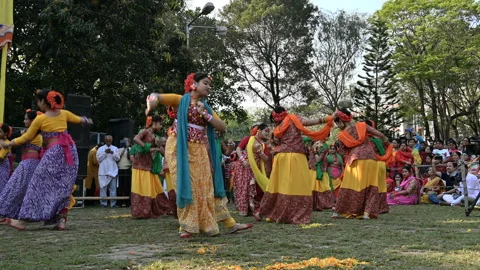 Young dancers dancing in Dol utsab or Holi festival, India Stock Footage 139068382