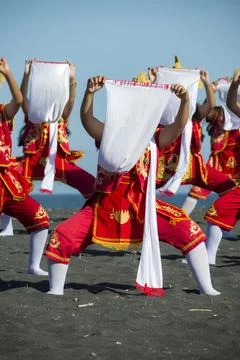 Young dancers perform with confidence Foto stock