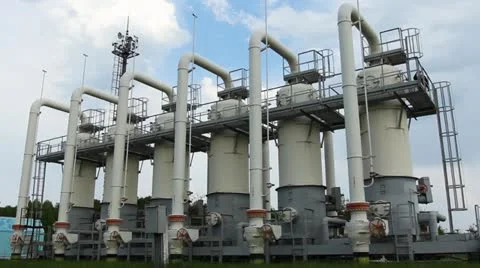 Young Engineer Inspect Gas Clearing Installation Video stock 11299054