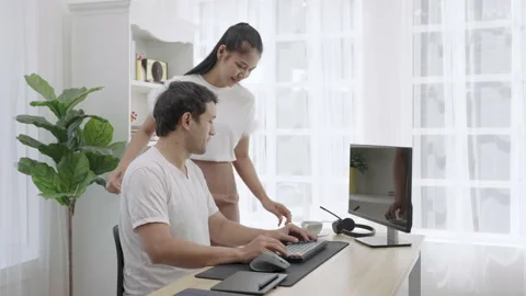 Young freelancer work at home with computer and using pen tool. Stock Footage 171047415