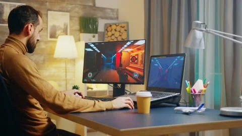 Young game creator testing the interface 스톡 사진