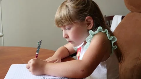 Young Girl Drawing Stock Footage 53612896