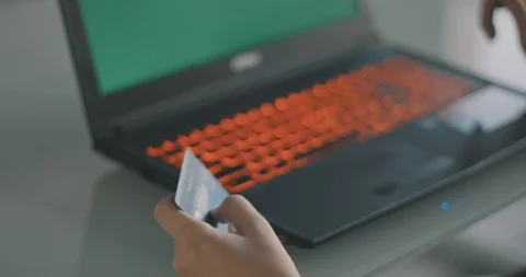 YOUNG GIRL USING LAPTOP Video stock 101030616
