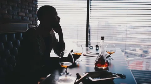 Young guy at the bar Video stock 76950281