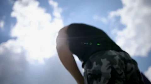 Young guy pulls up on a horizontal bar Video stock 93650103