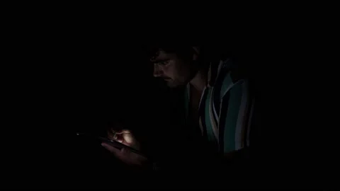 Young guy takes notes on his pro tablet with a digital wireless pencil studyi 스톡 동영상 135840579