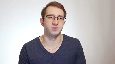 Young guy talking to the camera Video stock 90854526