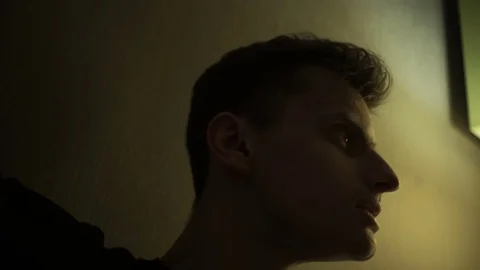 Young guy talking Stock-Footage 77377237