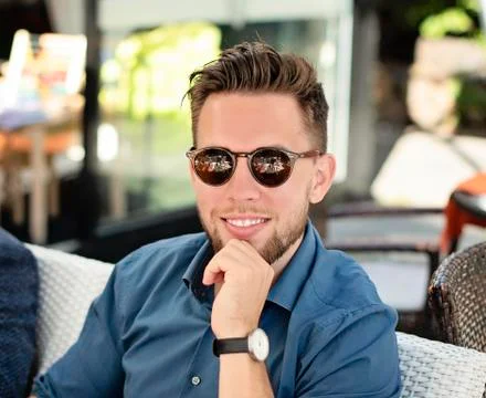 Young handsome man smiling Foto stock