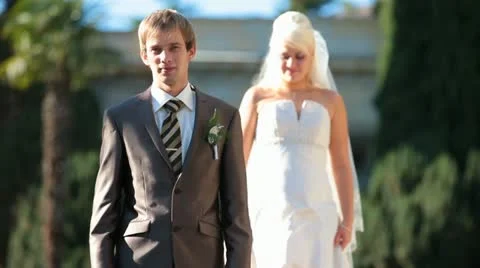 Young Happy Couple Stock-Footage 22325606