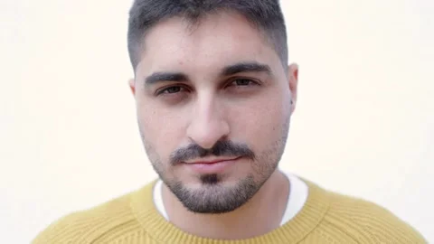 Young hispanic man smiling on camera 스톡 동영상 165600083