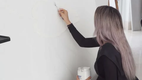 Young Hispanic Painter Put Acrylic Paint On White Canvas. - close up Stock Footage 149105807