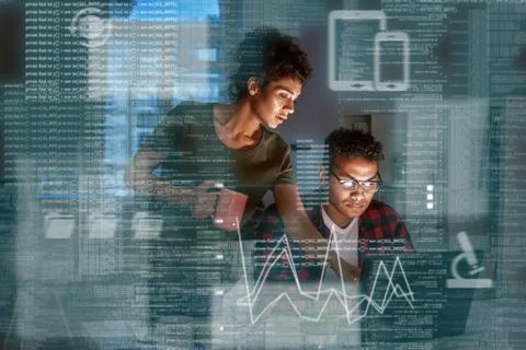 Young indian developer and his project manager discussing application code 库存照片