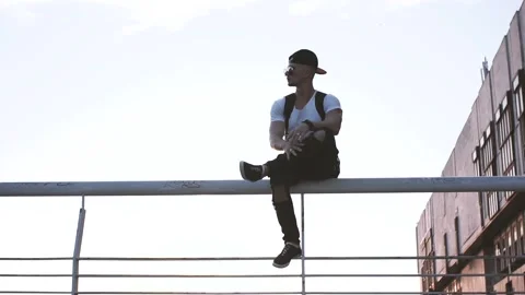 Young man in the city Video stock 95077654