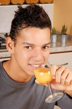 Young man drinking Foto stock