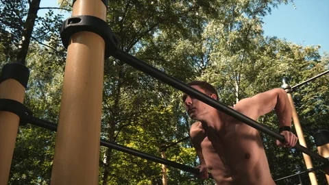 Young man make push-up Video stock 95666980