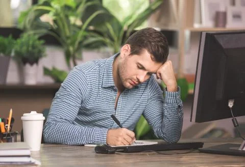 Young Man Programmer Computer Technology Work Concept Stockfoto's