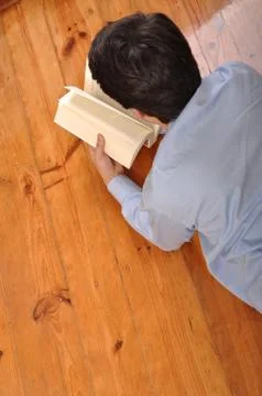 Young man reading Stock Photos