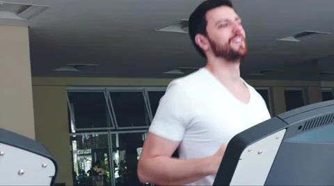 Young man running in the gym Video stock 65794841