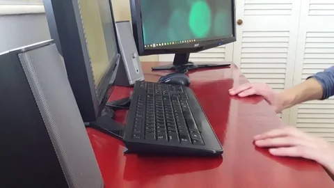 Young man typing 스톡 동영상 73946384