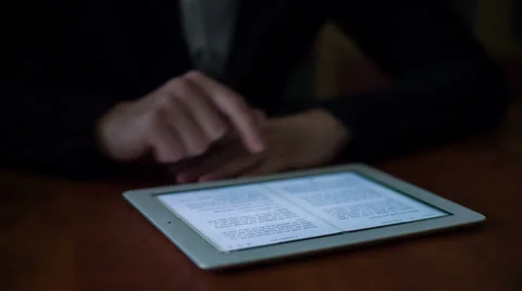 Young Man Using E-Reader Видео 31752549