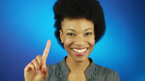 Young marvelous Hispanic lady shows fingers from one to seven Stock Footage 22760598