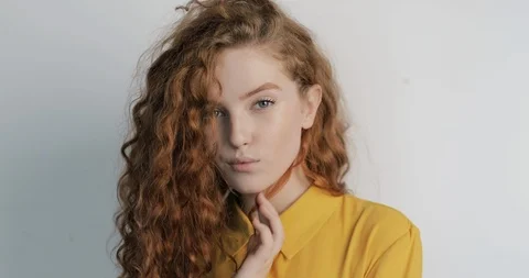 Young model Girl Posing for the Camera Видео 109097054