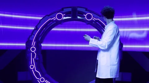 Young professional switching off the system Video stock 239402556