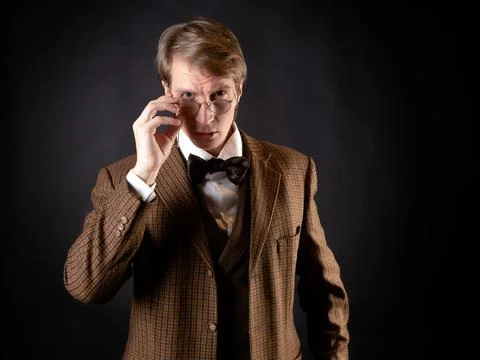 A young, solid man in the image of a Victorian scientist, Foto stock