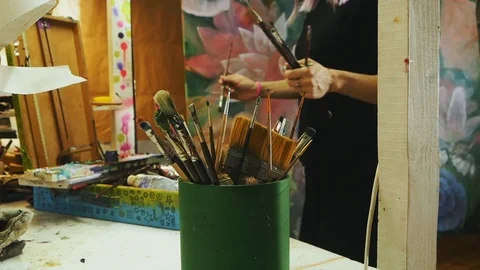Young woman painter Video stock 87042973
