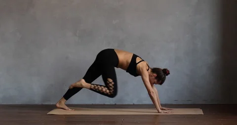 Young woman practice stretch exercise at yoga class. Stock-Footage 127741216