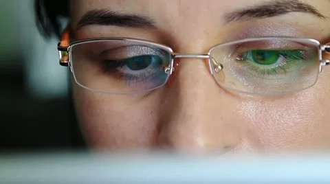 Young woman working on a tablet computer Stock Footage 22044782