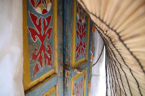 Yurt door with painted pattern Foto stock