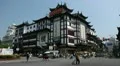Yuyuan Garden,Yu Yuan Park, Old town in Shanghai, China, Tourists visiting HD Footage