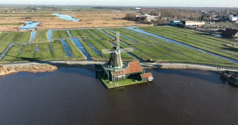Zaanse Schans Molen 'De Kat', Historic windmill n the dutch polder, touristic Stock Footage 263237759