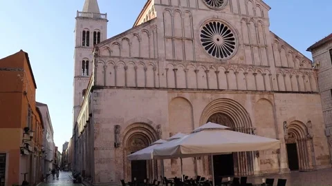 Zadar, Cathedral of St. Stošije. Stockbeeldmateriaal 247783501