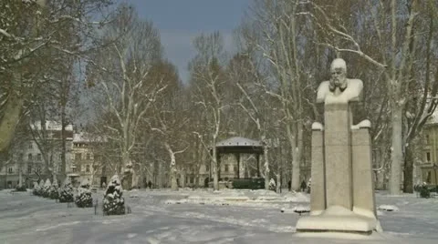Zagreb, park Zrinjevac Stock Footage 10839620