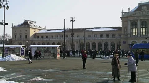 Zagreb railway station Stock-Footage 10749463