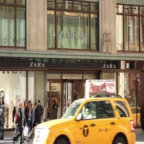 Zara Corner of 5th and 42nd New York 