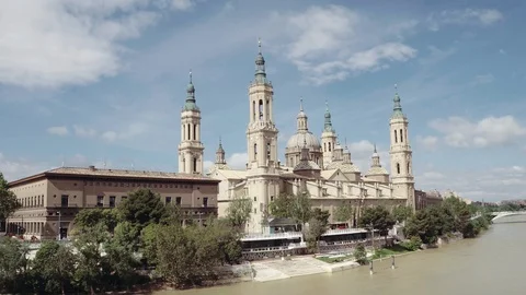 Zaragoza Cathedral Stock Footage 86579411