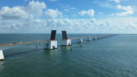 Zeeland Bridge with an open bascule section for maritime traffic passage 库存影片 338126252
