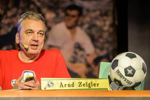  Zeiglers wunderbare Welt des Fußballs / 27.09.2023, Uni Aula, Vechta, Zei.. Stock Photos
