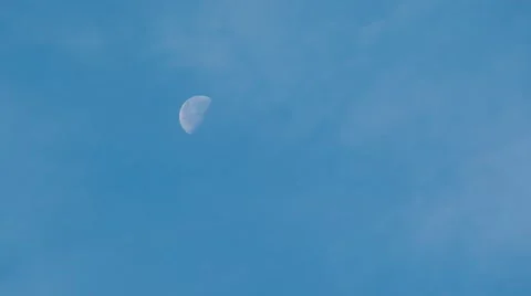 Zeitraffer waning moon Stock Footage 67943412