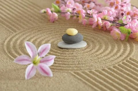 Zen garten in sand Stock Photos