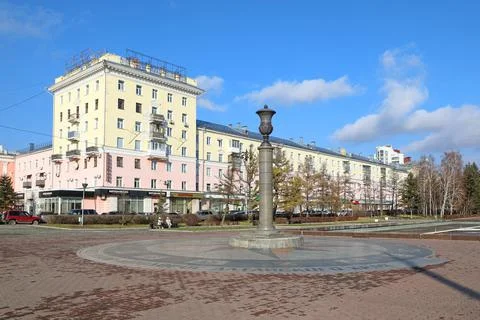 The Zero Kilometer monument on Freedom Square in the Russian city of Barnaul Stock-Fotos