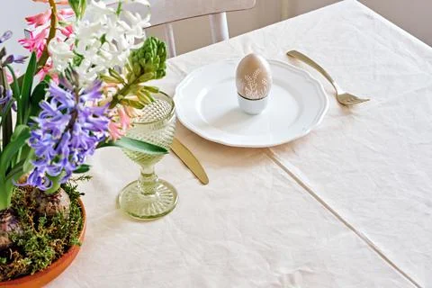 Zero Waste Easter table setting with natural Hyacinths flowers in wooden bowl 写真素材