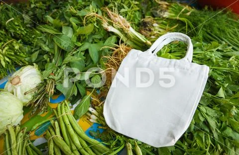 Zero waste use less plastic concept / Fresh vegetables organic and eco cotton Stock Photos