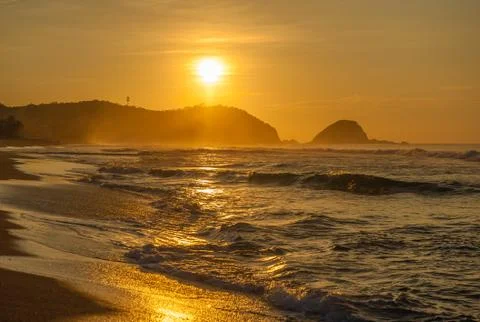 Zipolite beach at sunrise, Pacific coast of Mexico Stock Photos