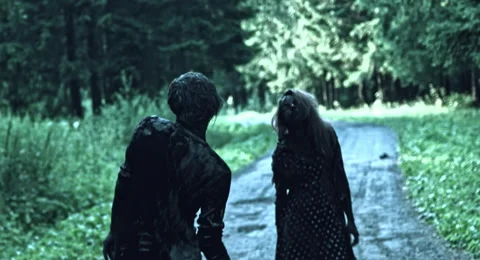 Zombies are walking through the woods. Vidéo 66855690